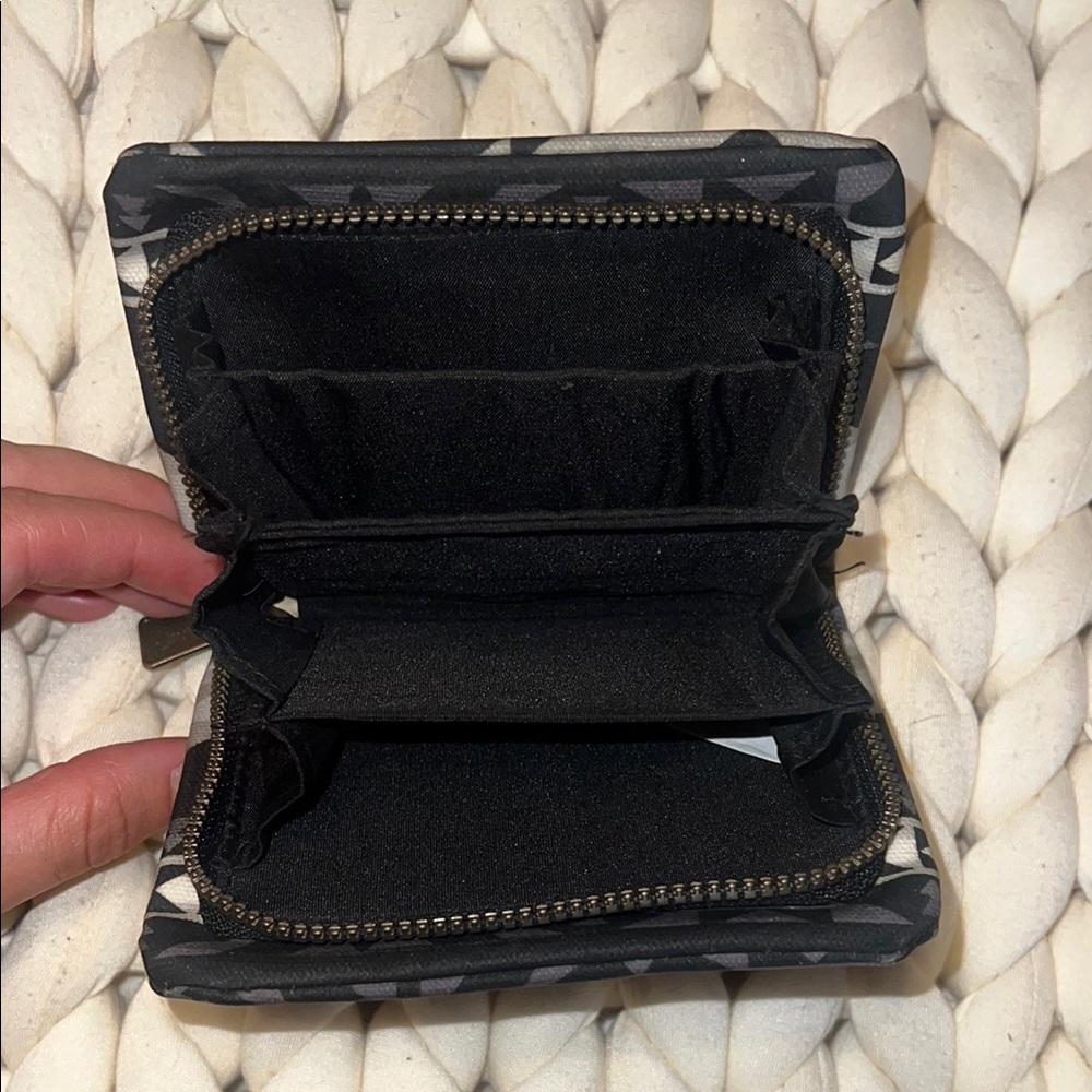 Pendleton Black And Gray Tribal Pattern Pouch - image 4